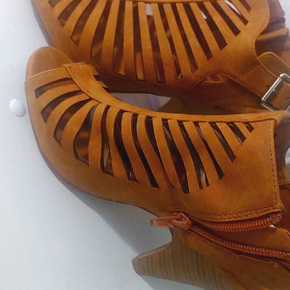 Boho heels